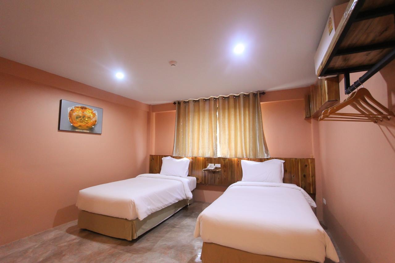 Borai Resort Bo Rai Buitenkant foto